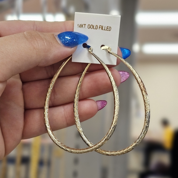 Gold filled bangles - Picture 1 of 4